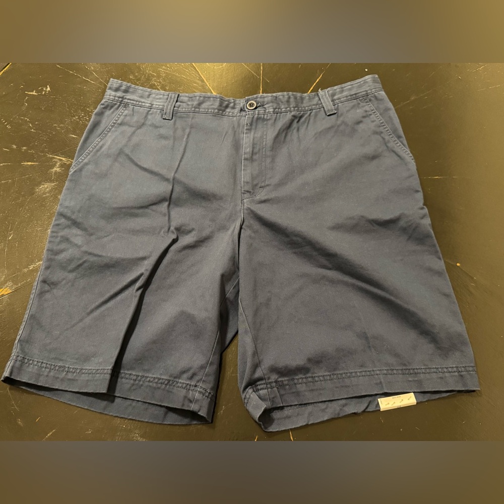 Mens Izod Saltwater Shorts 40 Waist 10.5" Inseam Relaxed Classic Flat Front Navy